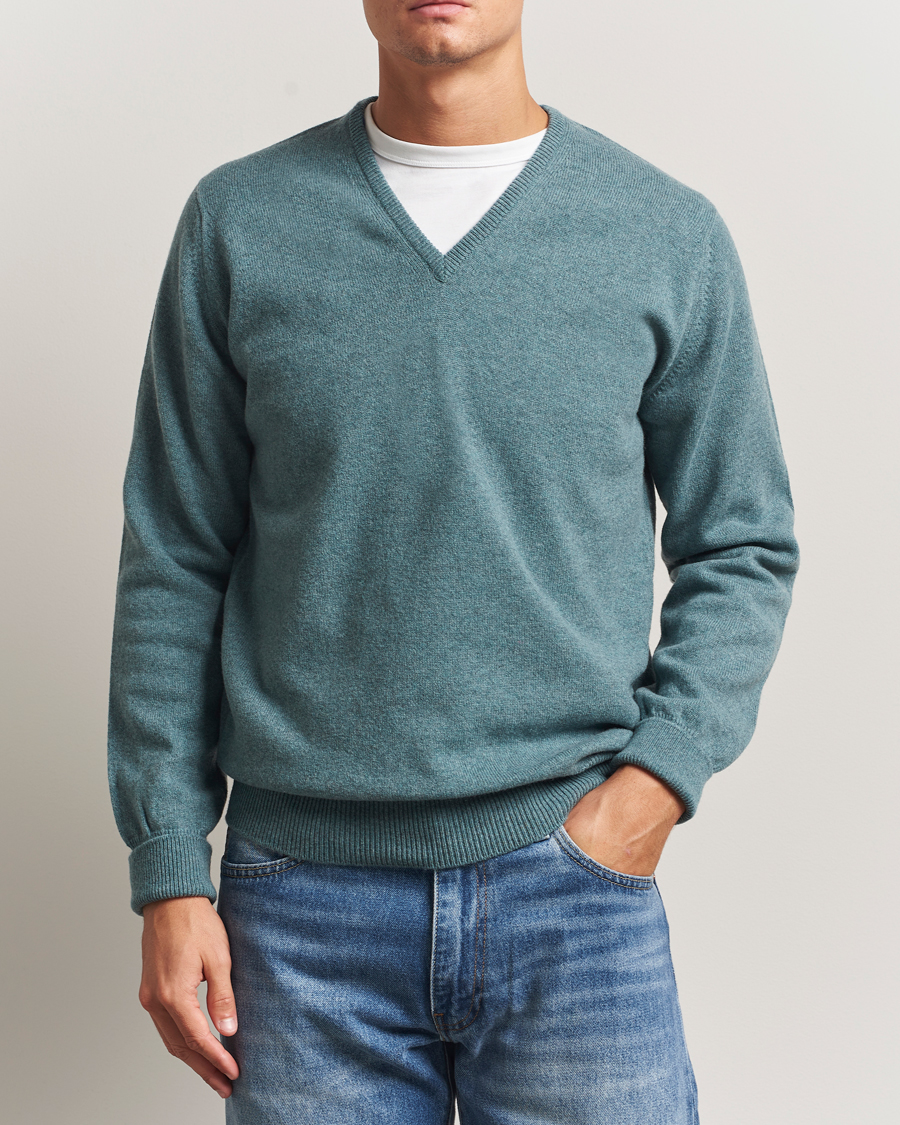 Herre | Trøjer | William Lockie | Rob Lambswool V-Neck Caspian