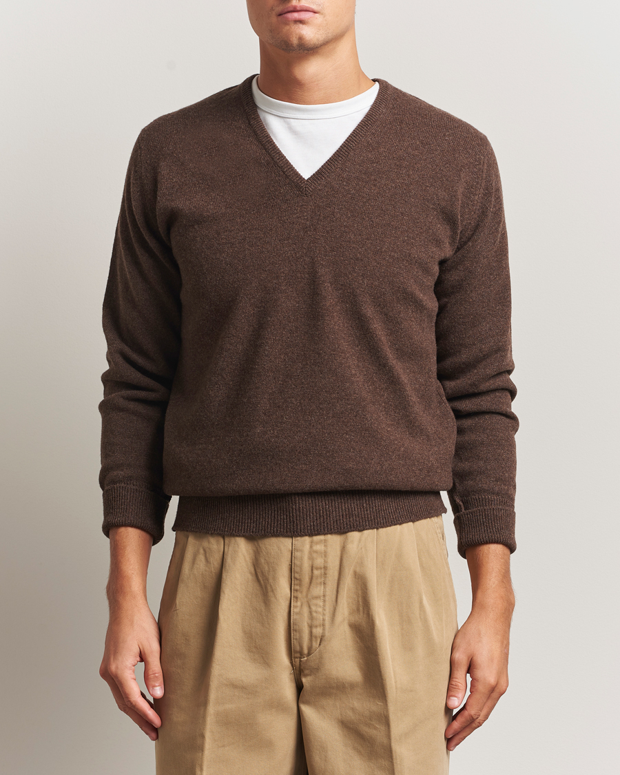 Herre | Trøjer | William Lockie | Rob Lambswool V-Neck Mocha