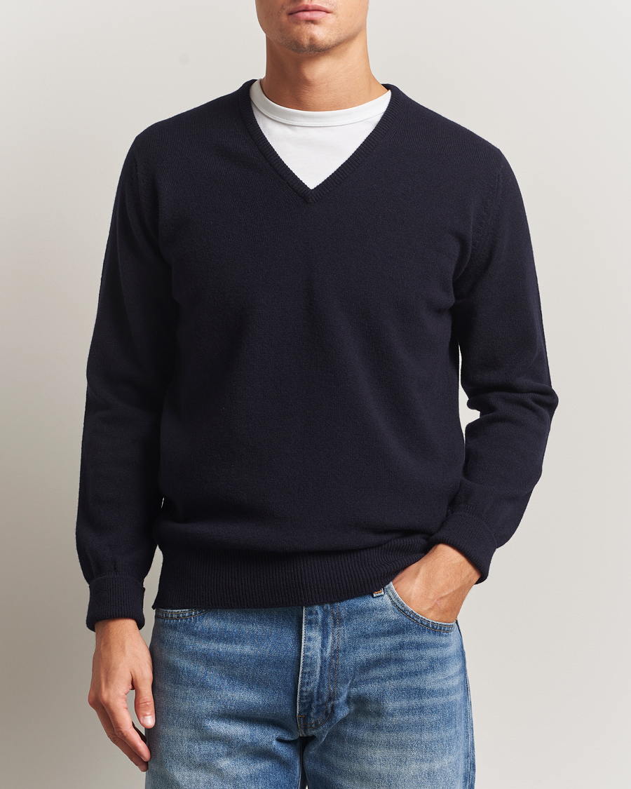Herre | Trøjer | William Lockie | Rob Lambswool V-Neck Navy