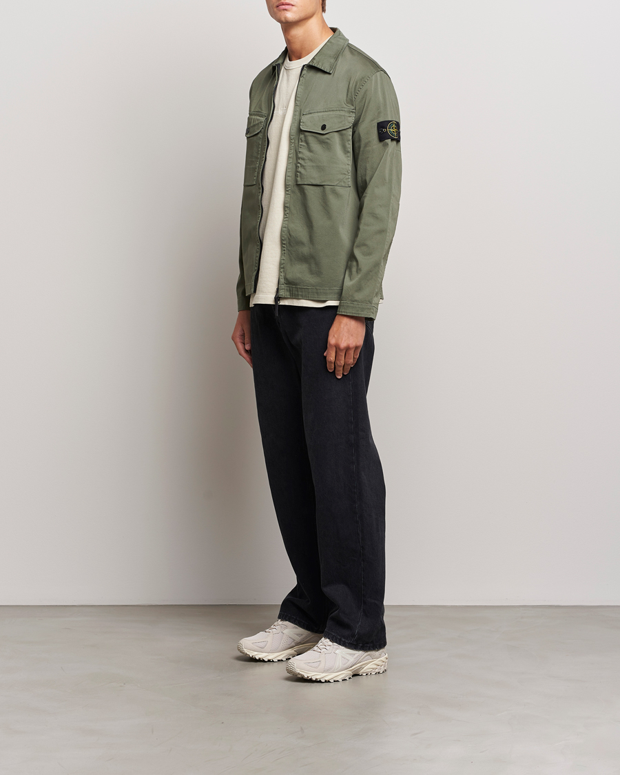 Herre | Skjorter | Stone Island | Garment Dyed Cotton Zip Overshirt Musk