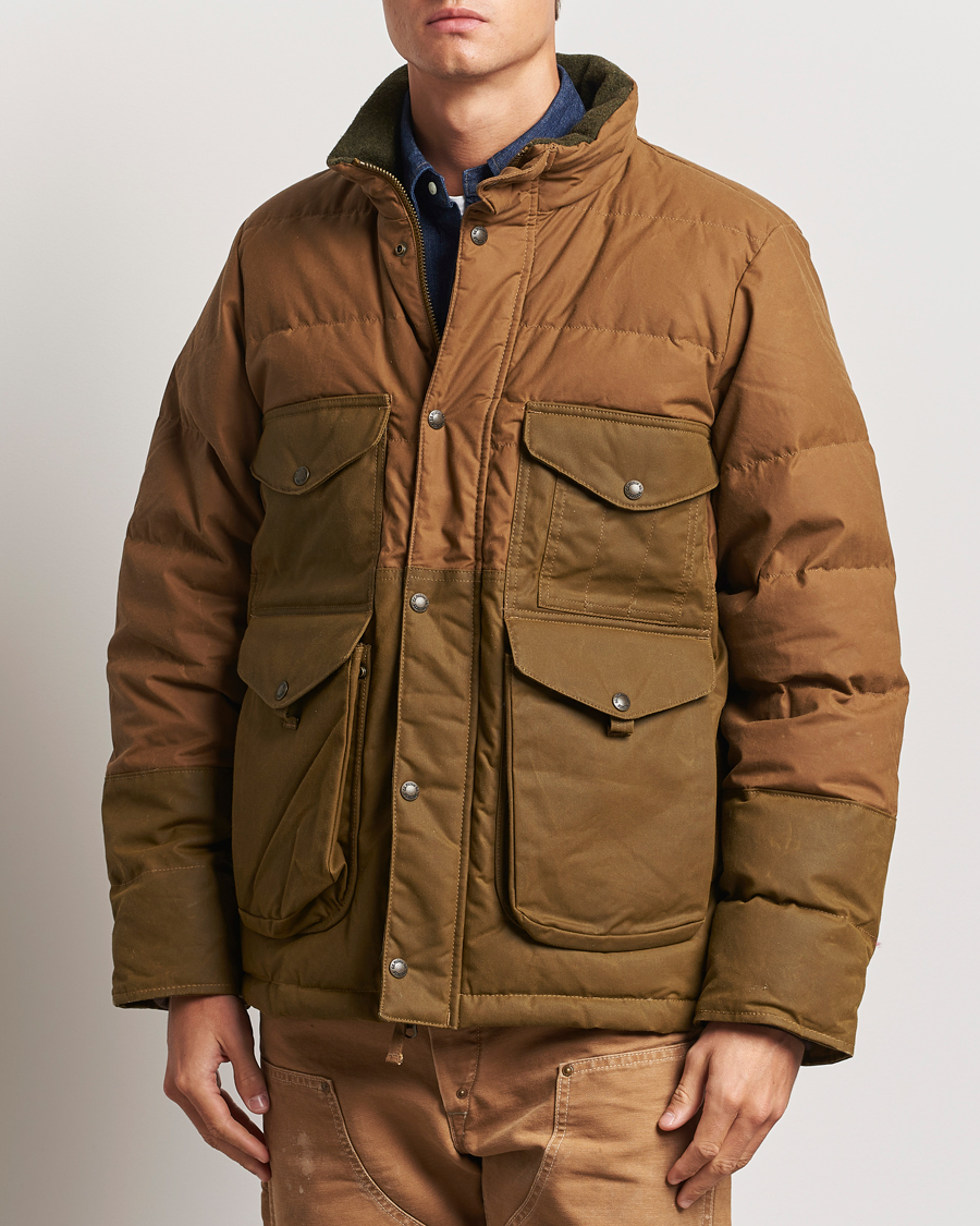 Herre | Jakker | Filson | Oiled Covered Down Cruiser Dark Tan
