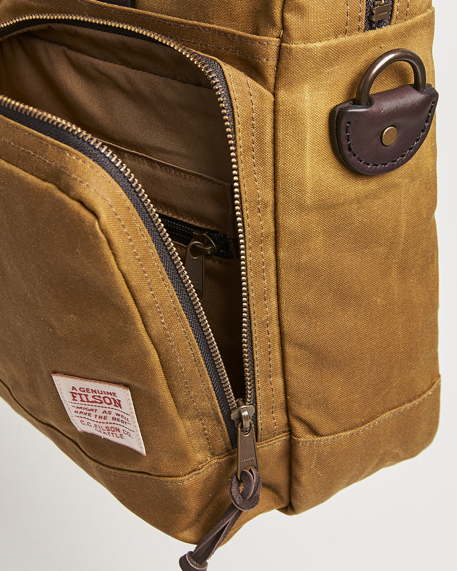 Herre | Tasker | Filson | 24-Hour Tin Briefcase Dark Tan