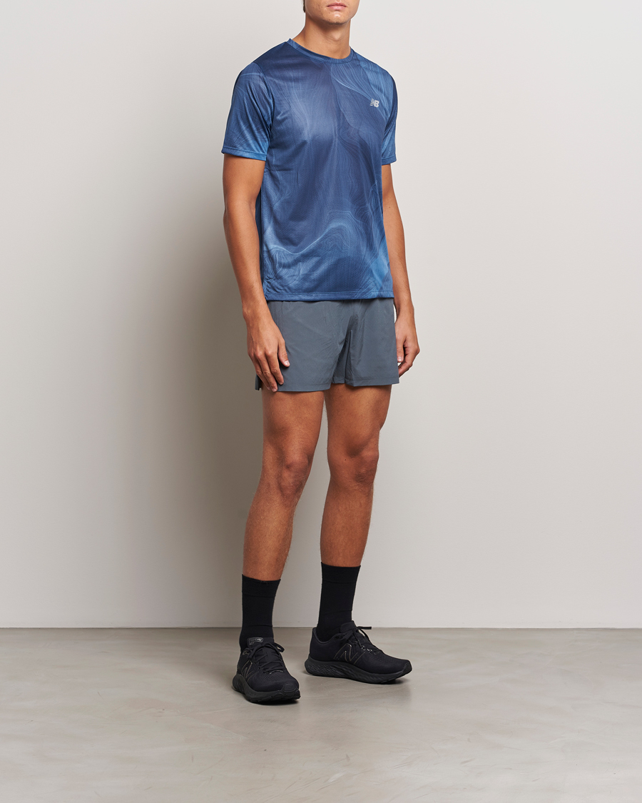 Herre | Shorts | New Balance Running | 5 Inch Run shorts Graphite