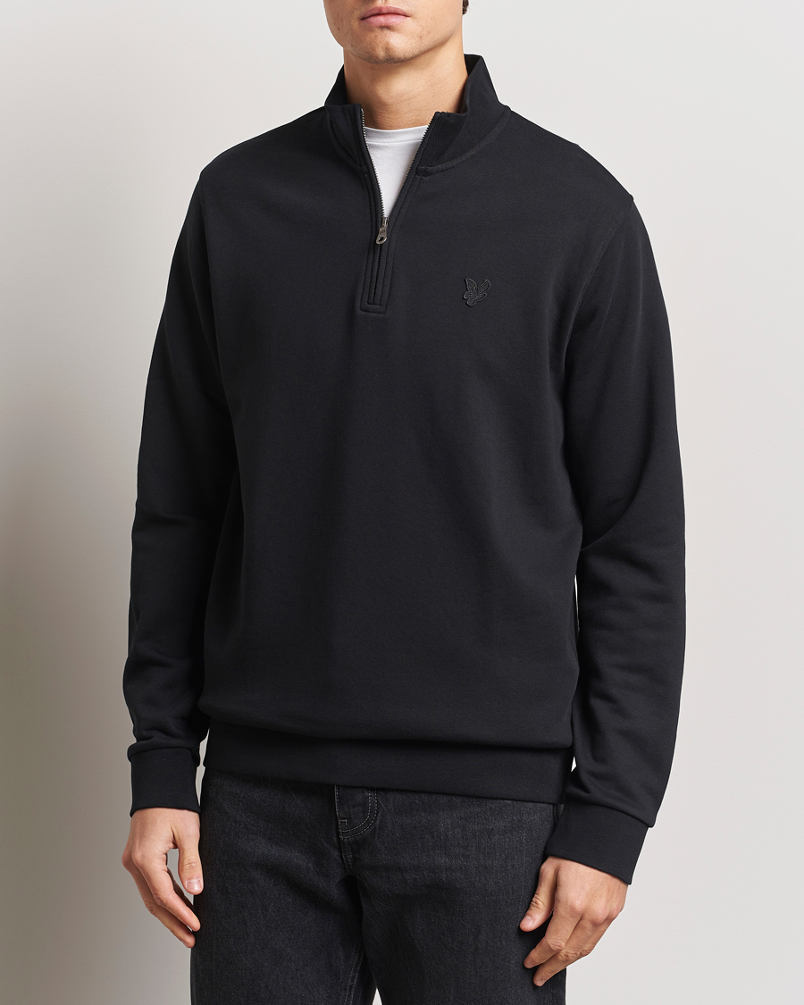 Herre | Trøjer | Lyle & Scott | Tonal Eagle Half Zip Sweater Jet Black