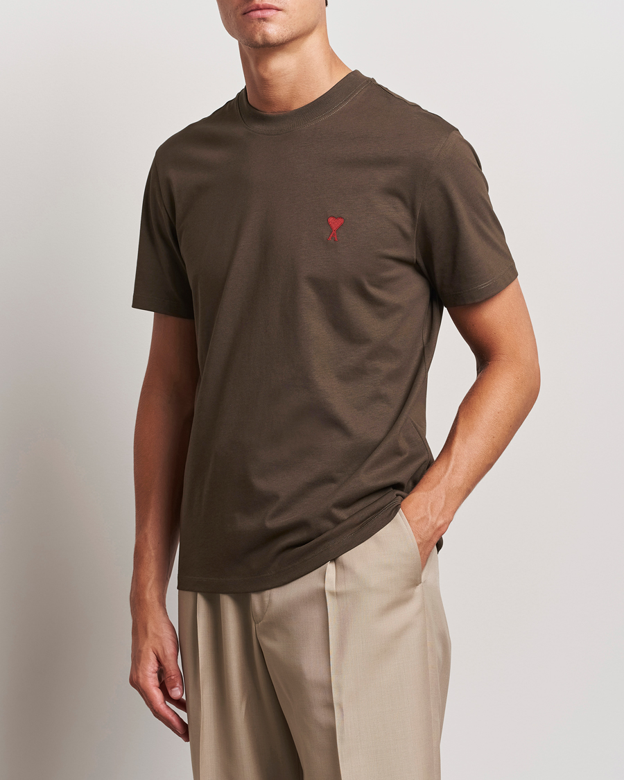 Herre | T-Shirts | AMI | Heart Logo T-Shirt Dark Coffee