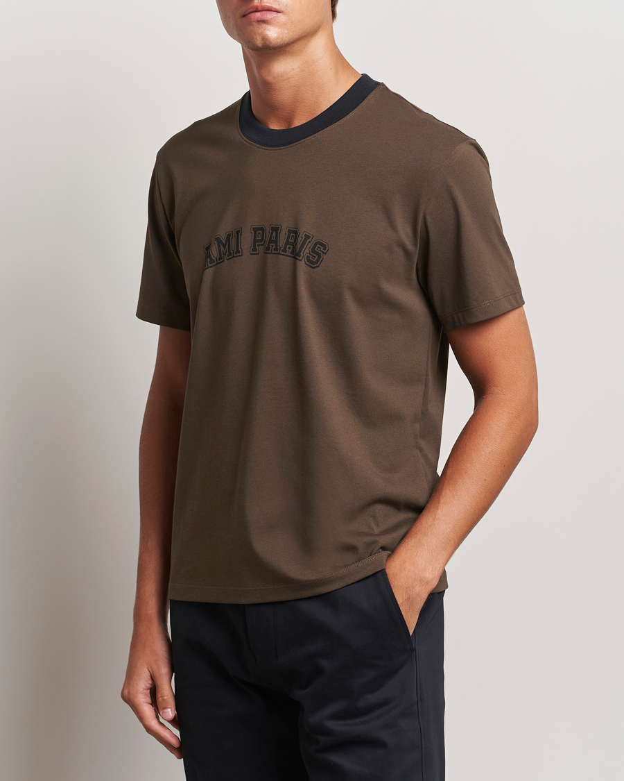 Herre | T-Shirts | AMI | Paris Logo T-Shirt Dark Coffee