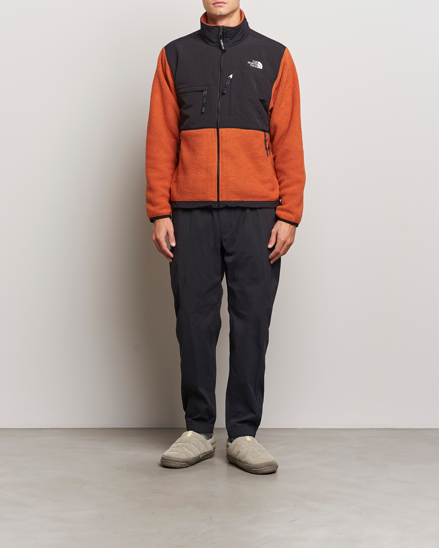 Herre | Jakker | The North Face | Retro Denali Jacket Black/Orange