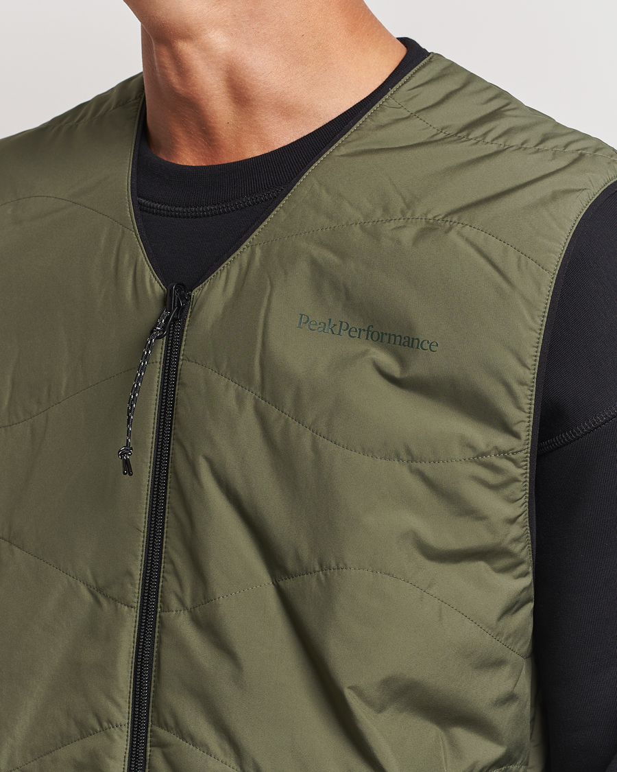 Herre | Jakker | Peak Performance | Insulated Reversable Vest Pine Needle