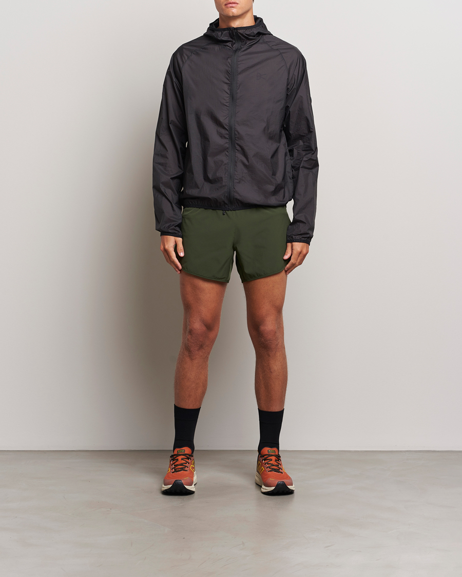 Herre | Shorts | District Vision | 5 Inch Training Shorts Ivy
