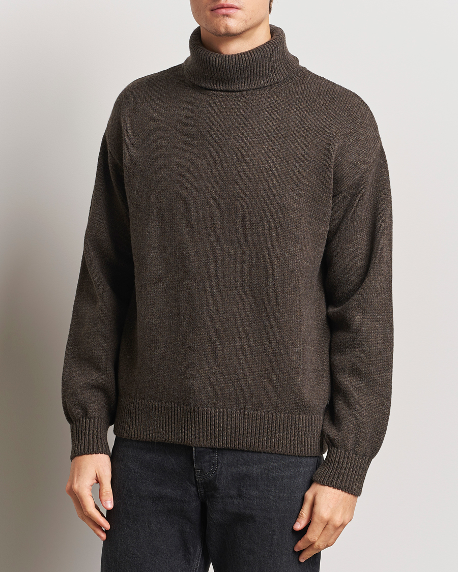 Herre | Trøjer | Colorful Standard | Merino Wool Turtleneck Coffee Brown