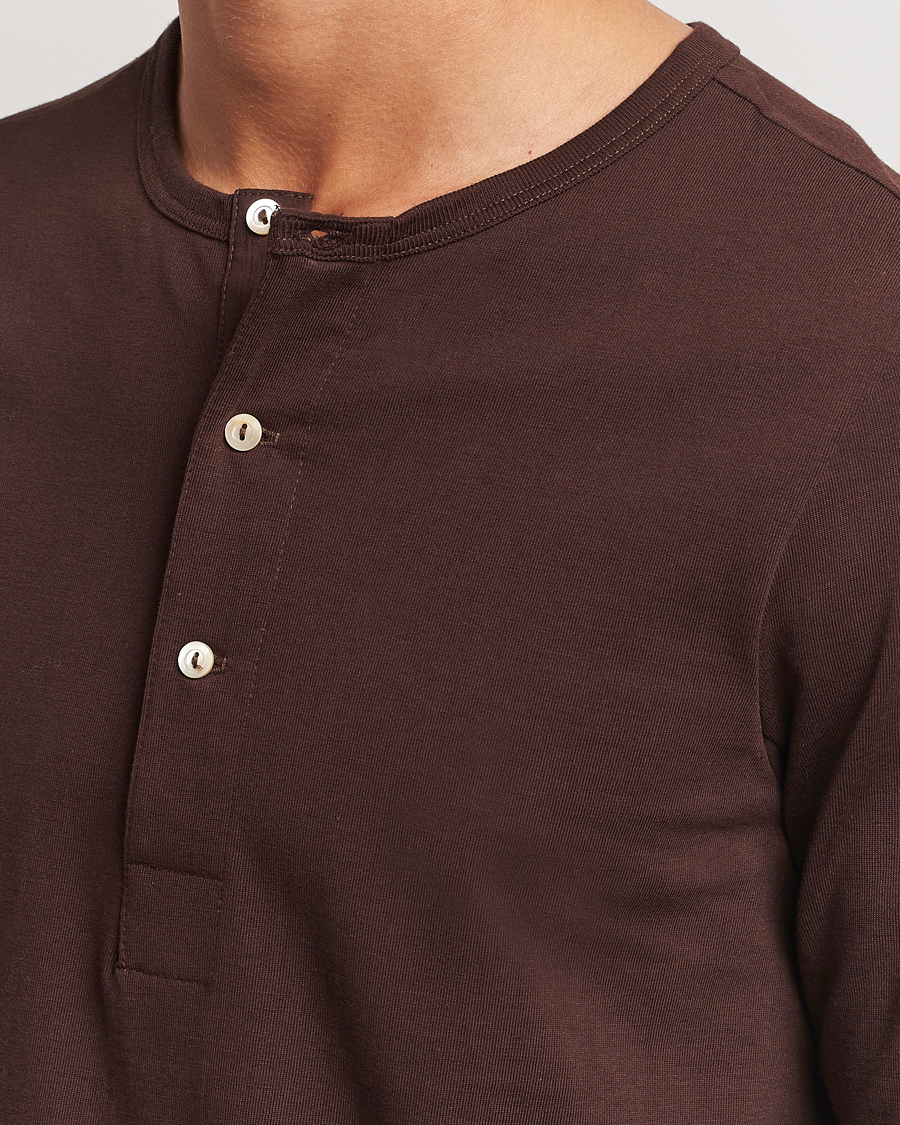 Herre | Trøjer | Merz b. Schwanen | Classic Organic Cotton Henley Coffee