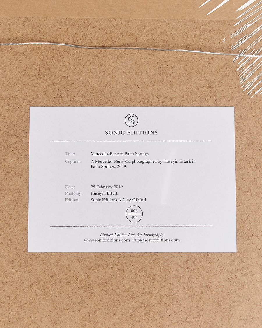 Herre | Plakater | Sonic Editions | Framed Mercedes-Benz in Palm Springs