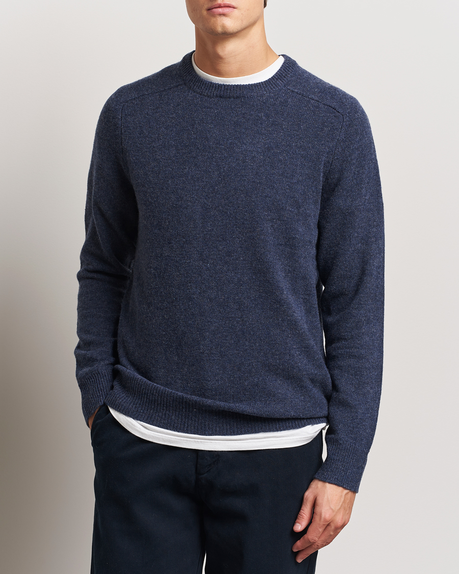 Herre | Trøjer | A Day's March | Brodick Lambswool Sweater Navy