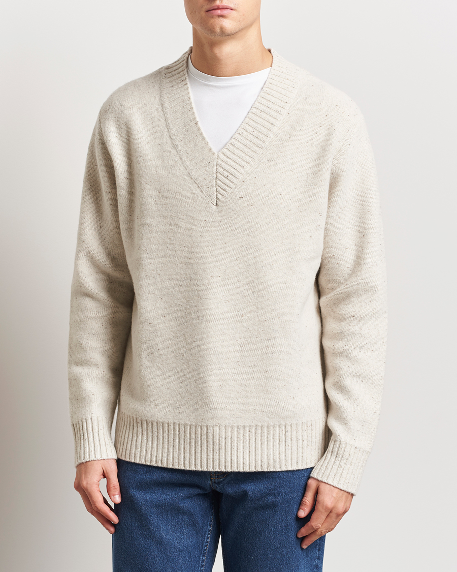 Herre | Trøjer | A Day's March | Stanley Boiled Merino V-Neck Sweater Snow