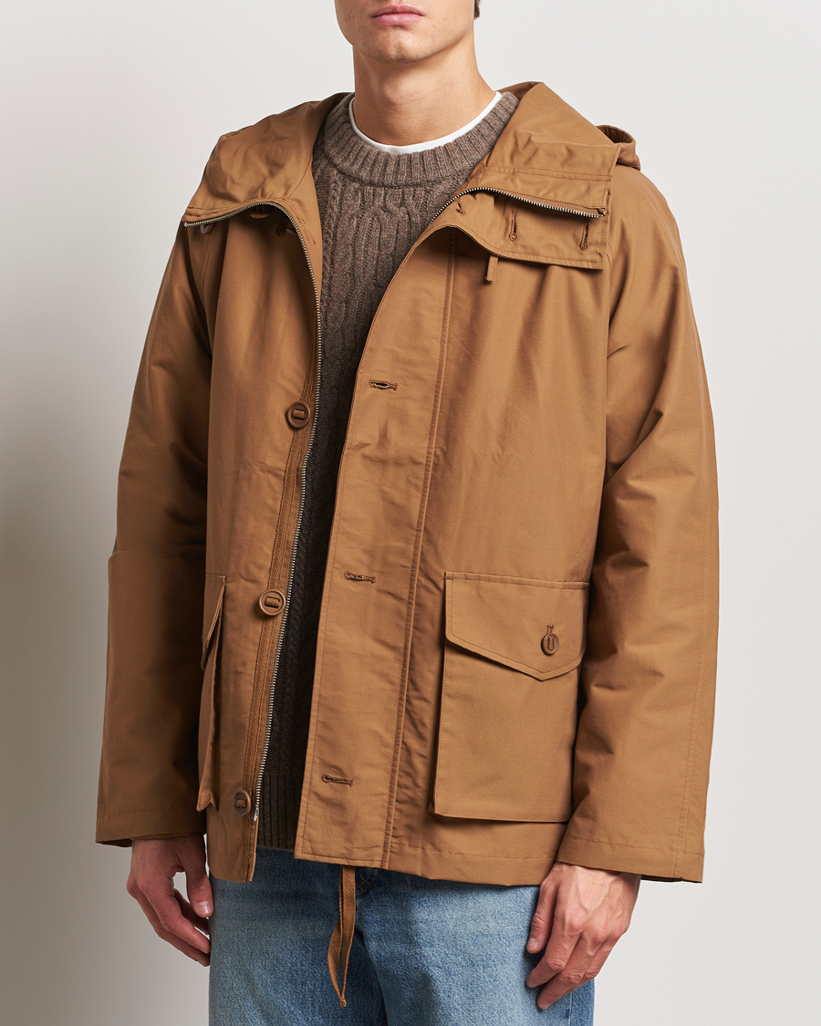 Herre | Jakker | A Day's March | Port Short Nylon Parka Dijon