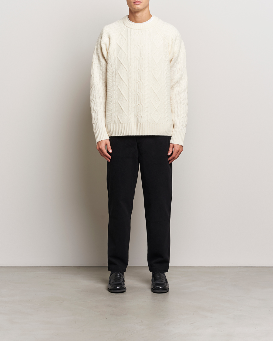 Herre | Trøjer | A Day's March | Atlas Aran Knit Lambswool Sweater Off White