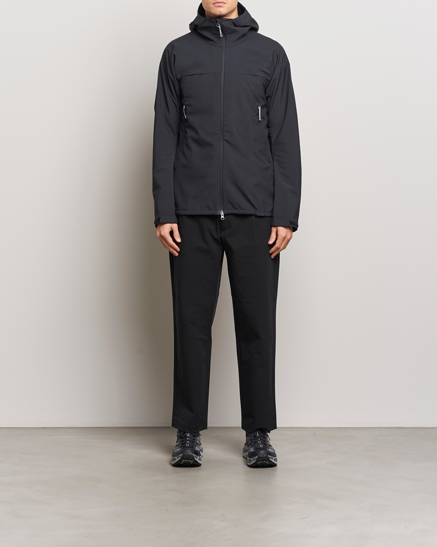Herre | Jakker | Houdini | Pace Softshell Jacket True Black