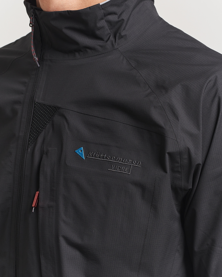 Herre | T-Shirts | Klättermusen | Vidre Zip Short Sleeve Shirt Black
