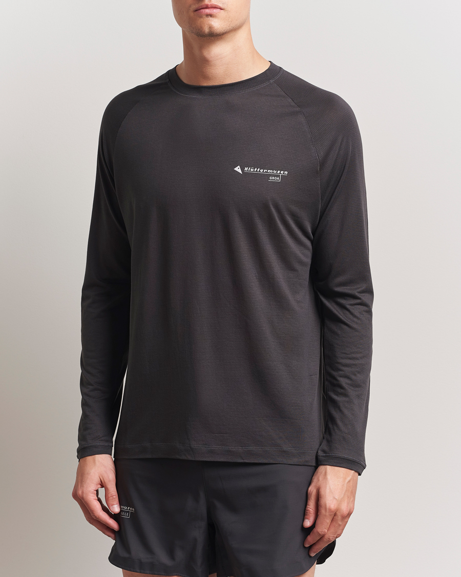 Herre | T-Shirts | Klättermusen | Groa Long Sleeve T-Shirt Raven