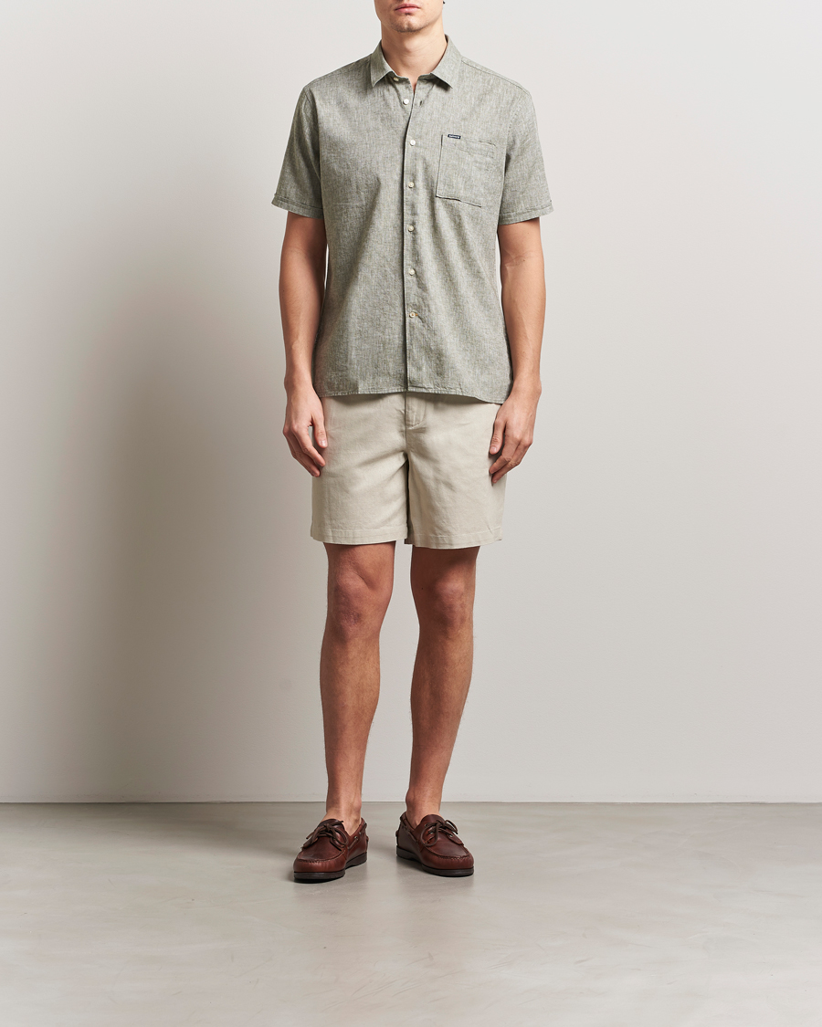 Herre | Skjorter | Barbour Lifestyle | Nelson Short Sleeve Linen/Cotton Shirt Bleached Olive