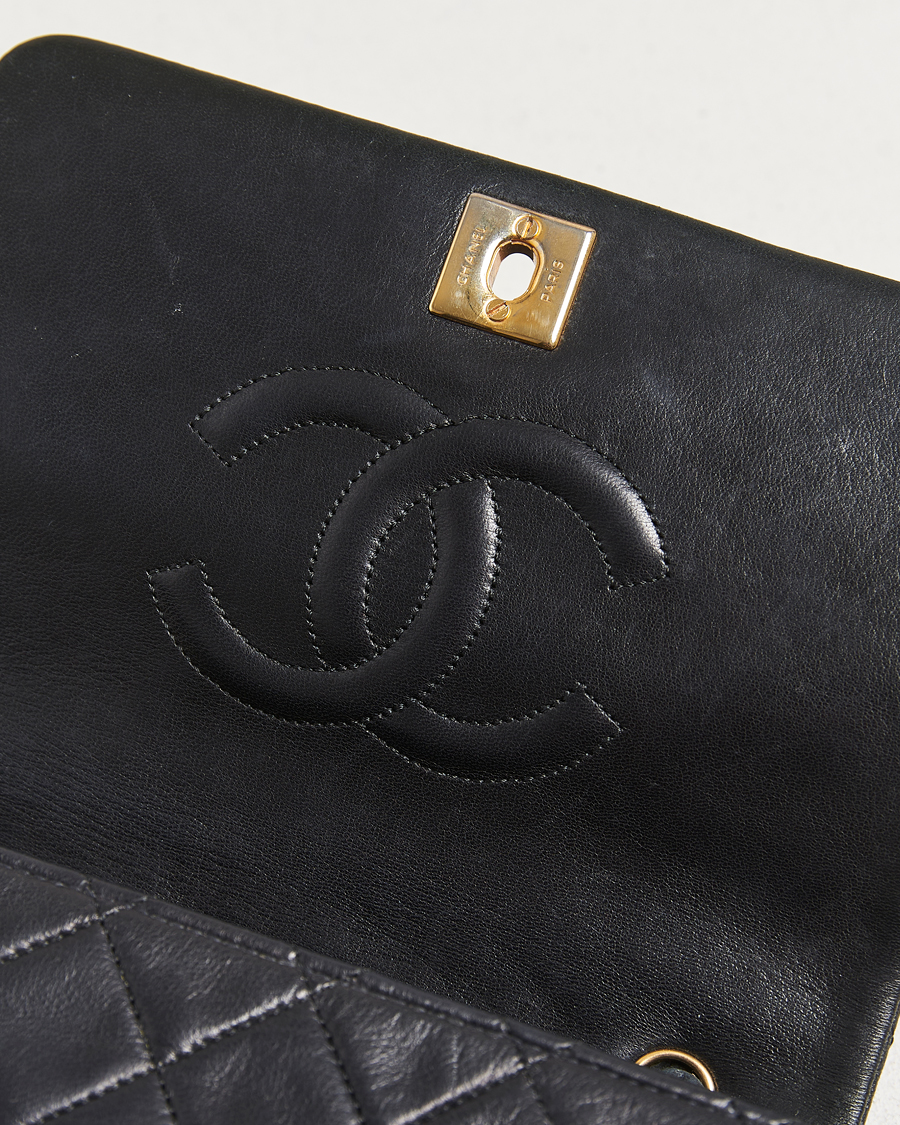 Herre | Chanel Pre-Owned Mini Single Full Flap Bag Black Lambskin | Chanel Pre-Owned | Mini Single Full Flap Bag Black Lambskin