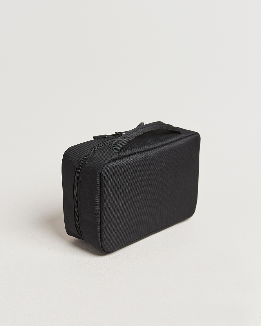 Herre | Tasker | Samsonite | StackD Hanging Toilet Kit Black