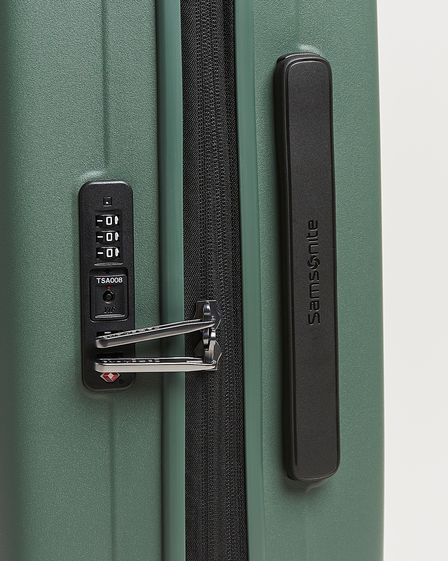 Herre | Tasker | Samsonite | Restackd Spinner Carry-On Sage