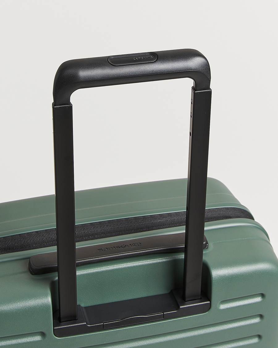 Herre | Tasker | Samsonite | Restackd Spinner Carry-On Sage