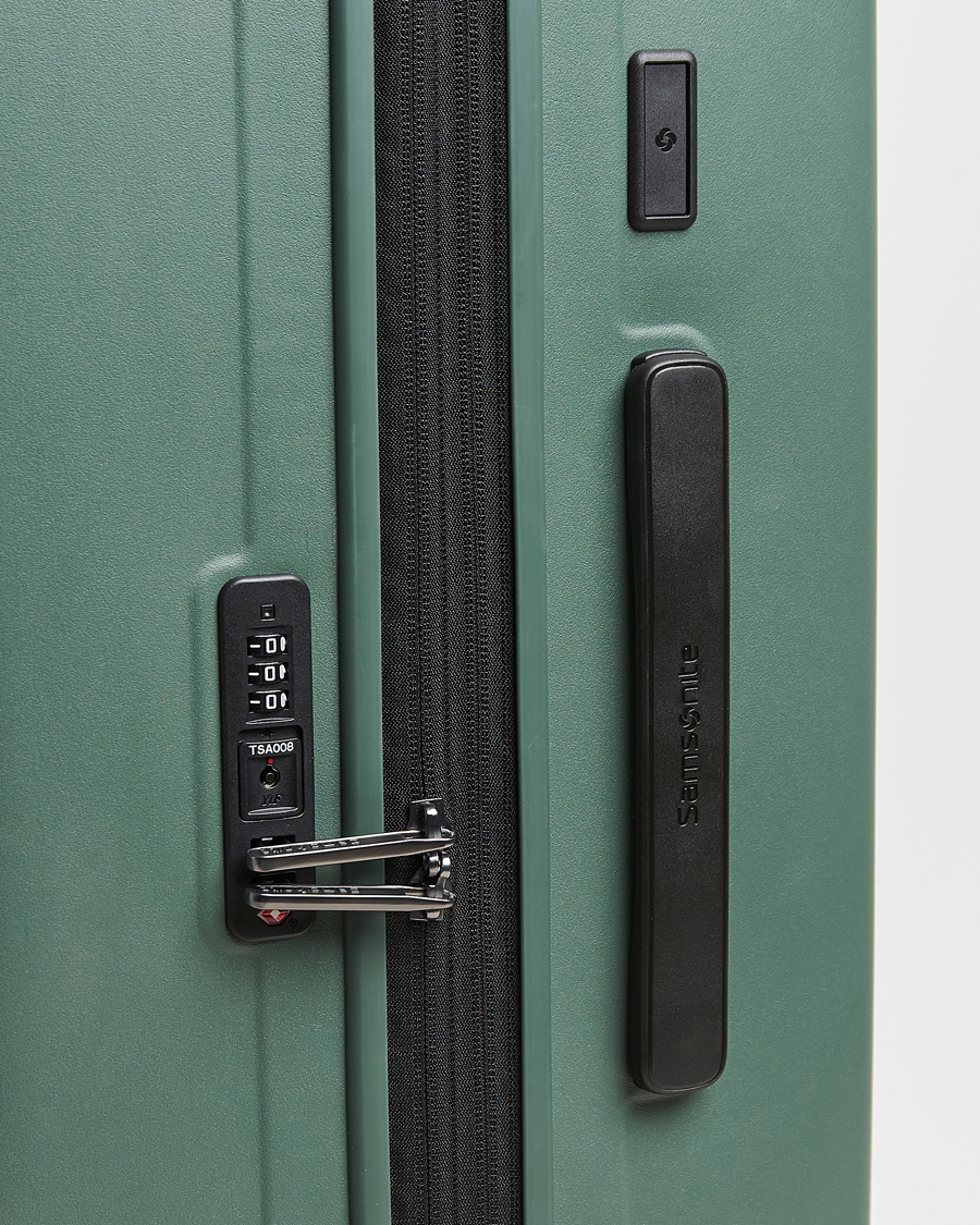 Herre | Tasker | Samsonite | Restackd Spinner Check-In Sage