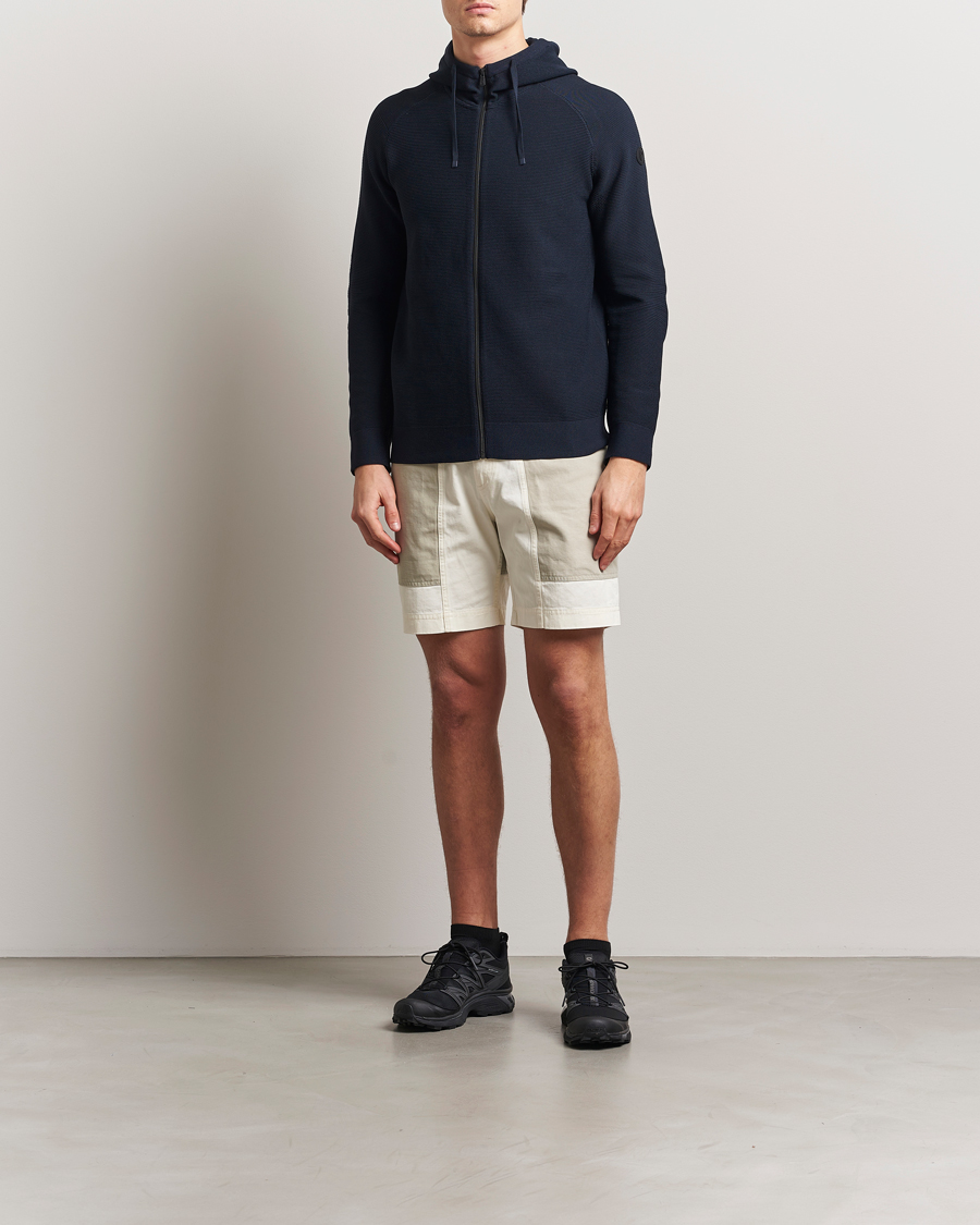 Herre | Shorts | Sail Racing | Breeze Cotton Twill Blocked Shorts Off White