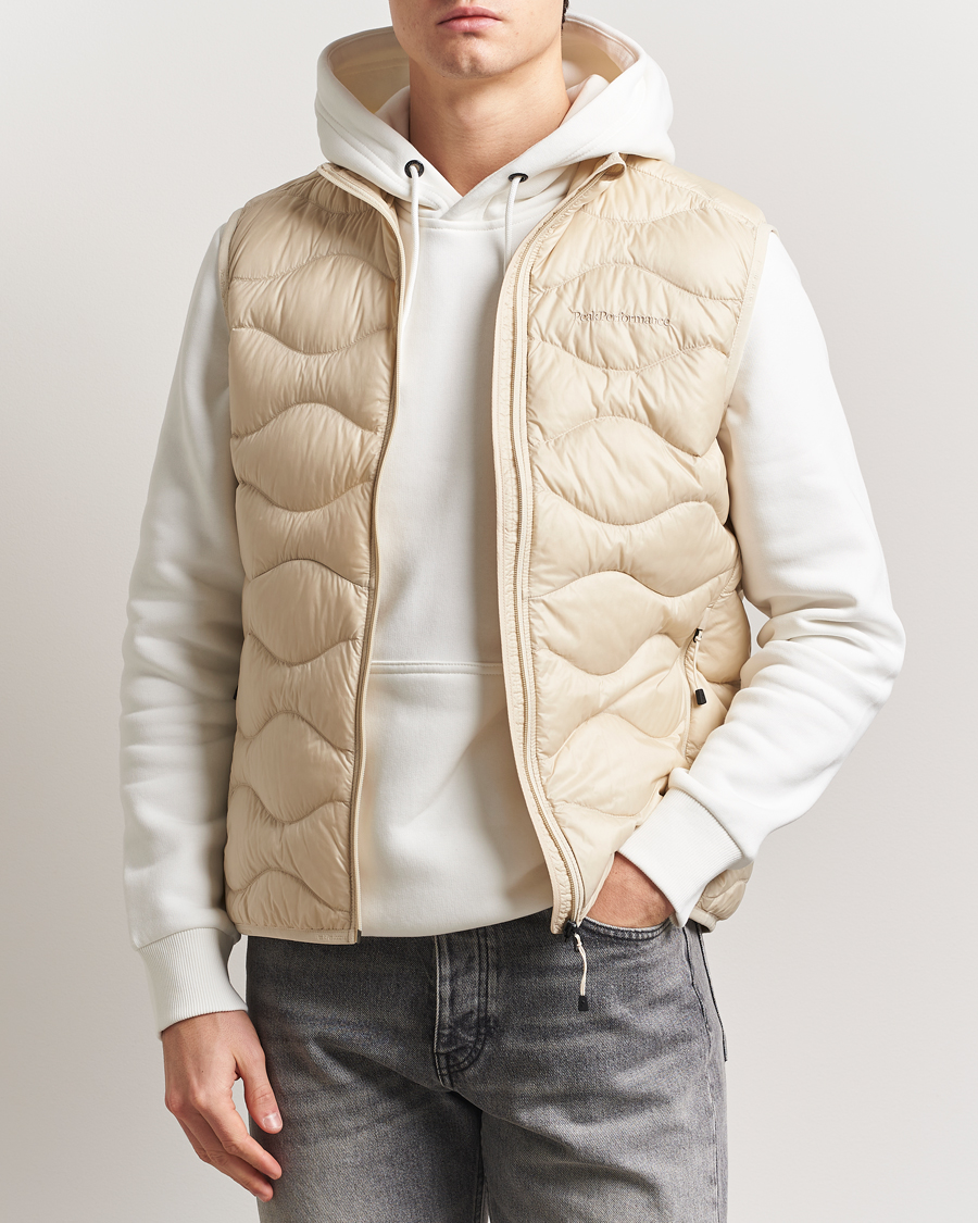 Herre | Jakker | Peak Performance | Helium Down Vest Sand Fog
