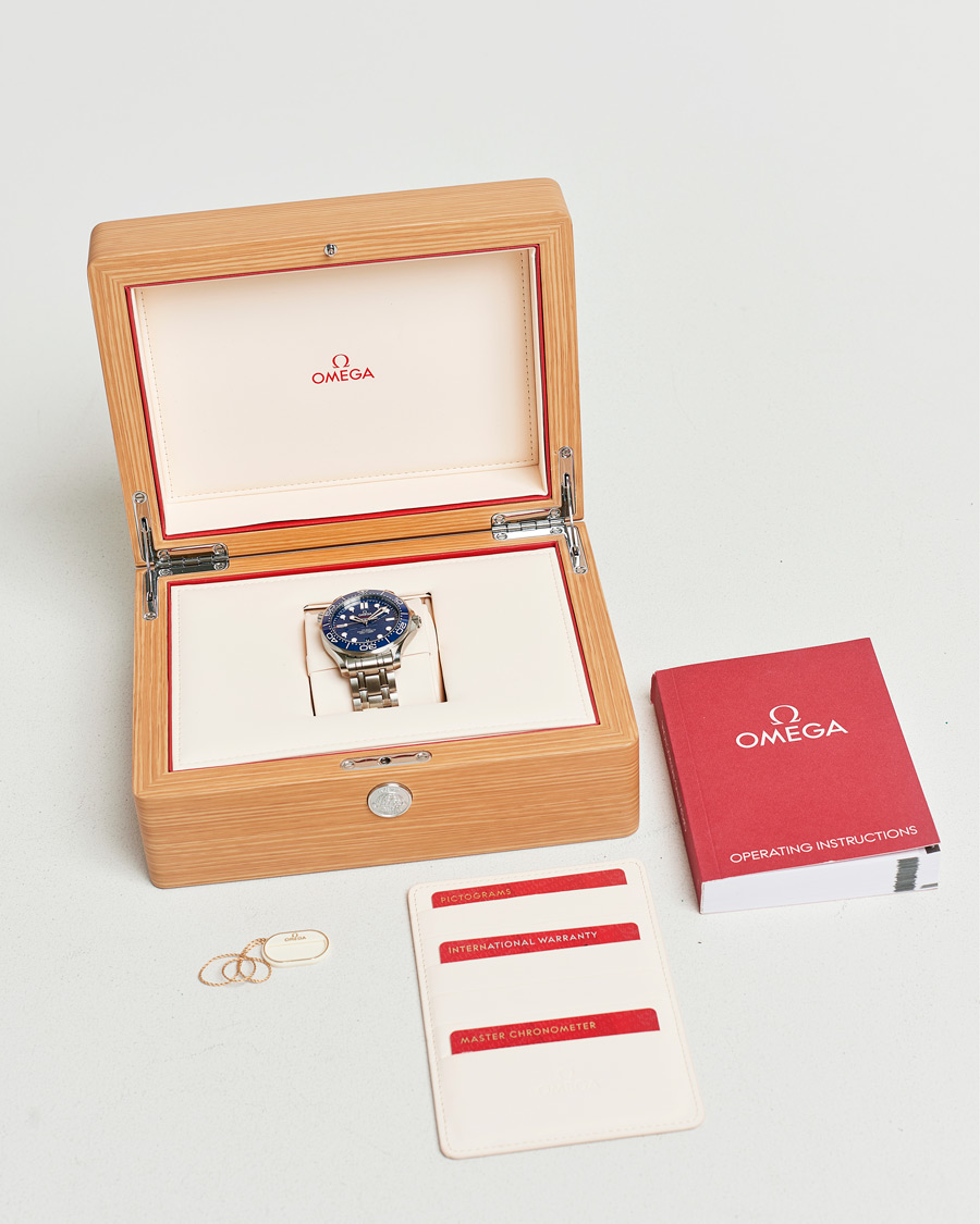 Herre | Omega Pre-Owned Seamaster Diver 300M Steel Blue | Omega Pre-Owned | Seamaster Diver 300M Steel Blue