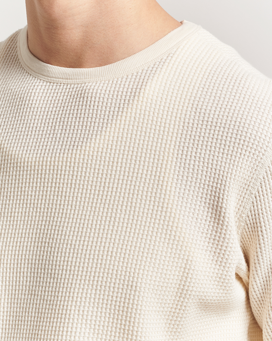 Herre | T-Shirts | Nudie Jeans | Waffle Long Sleeve T-Shirt Ecru