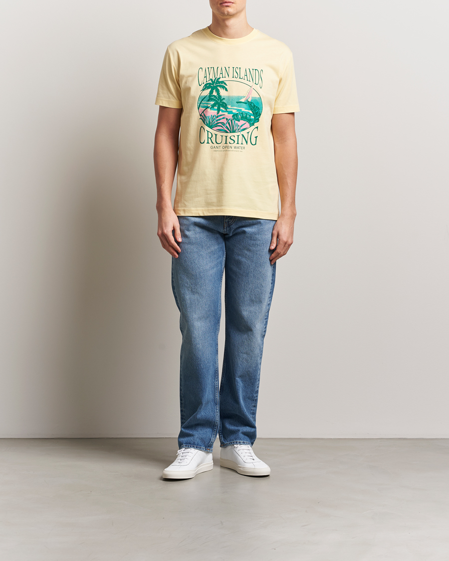 Herre | T-Shirts | GANT | Printed T-Shirt Dusty Yellow