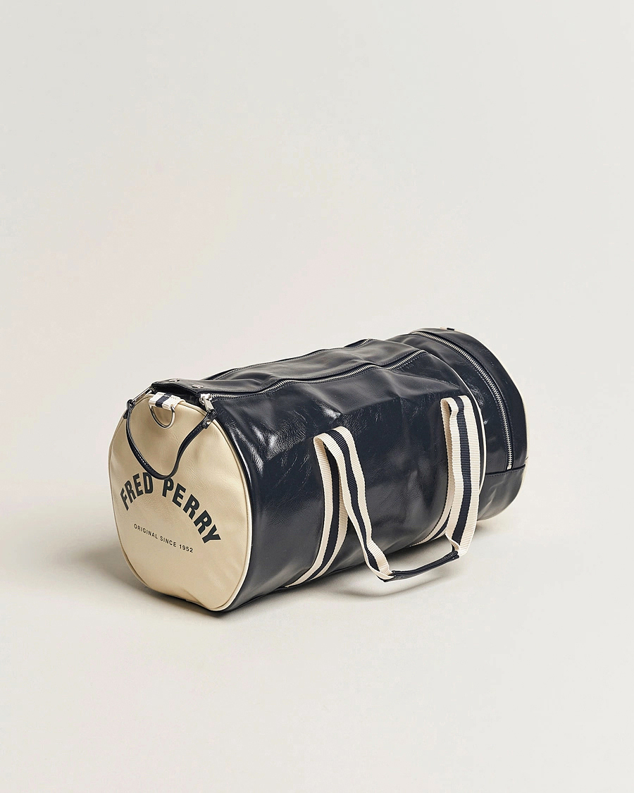 Herre | Tasker | Fred Perry | Classic Barrel Bag Navy/Ecru