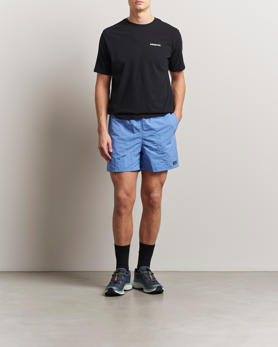 Herre | T-Shirts | Patagonia | P-6 Logo T-Shirt Black