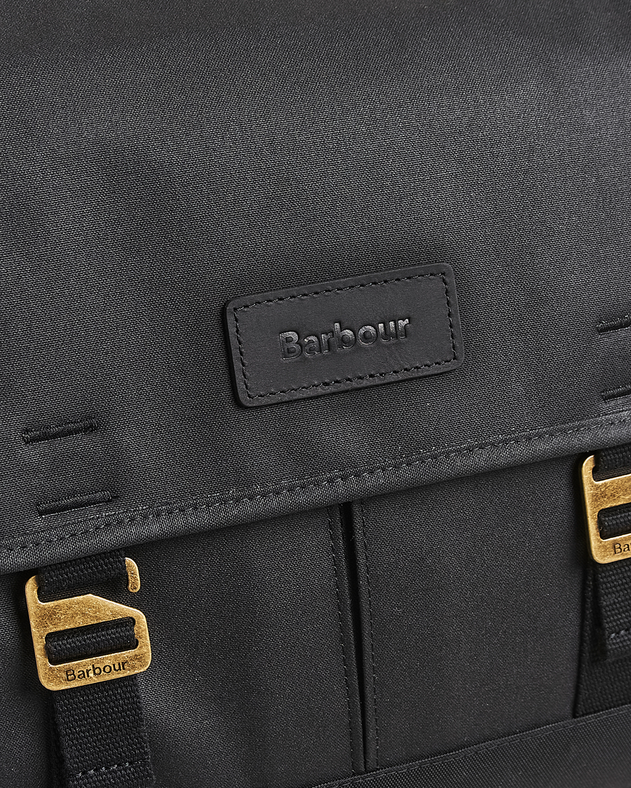 Herre | Barbour Lifestyle Essential Wax Messenger Bag Black | Barbour Lifestyle | Essential Wax Messenger Bag Black