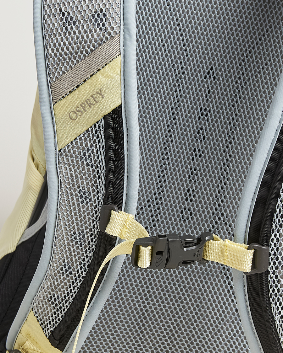 Herre | Tasker | Osprey | HikeLite 26 Stardust Yellow