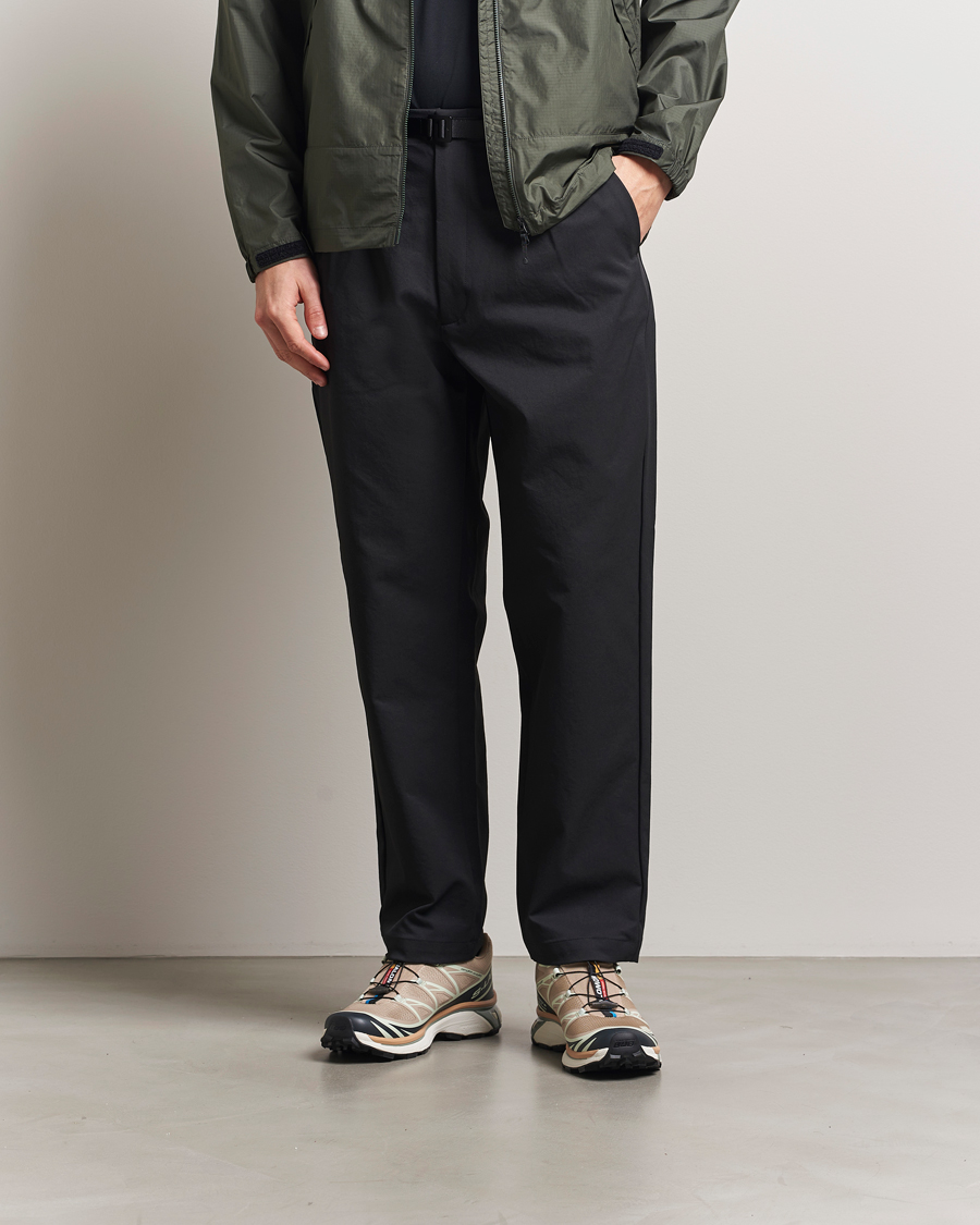 Herre | Bukser | Goldwin | One Tuck Tapered Stretch Pants Black