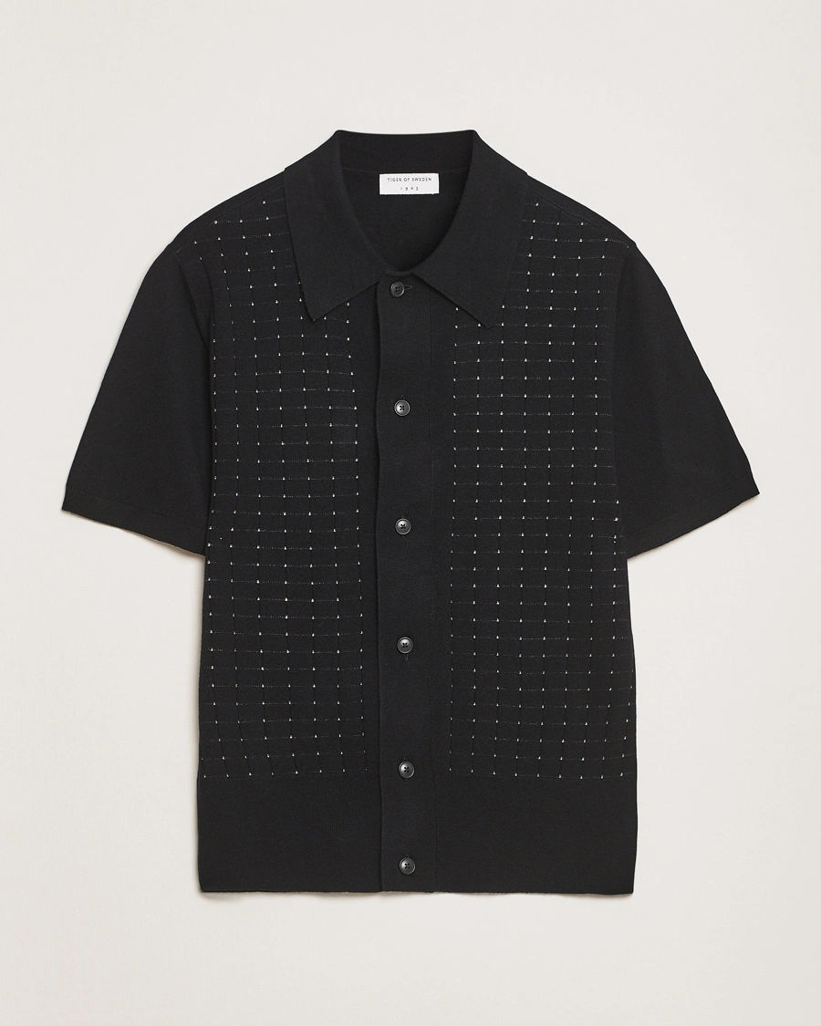 Herre | Skjorter | Tiger of Sweden | Araawen Knitted Short Sleeve Shirt Black