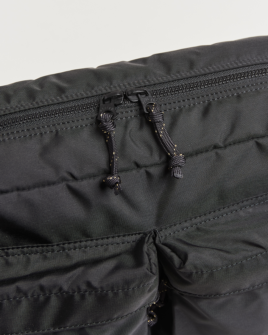 Herre | Tasker | Porter-Yoshida & Co. | Porter-Yoshida & Co.Force Shoulder BagBlack
