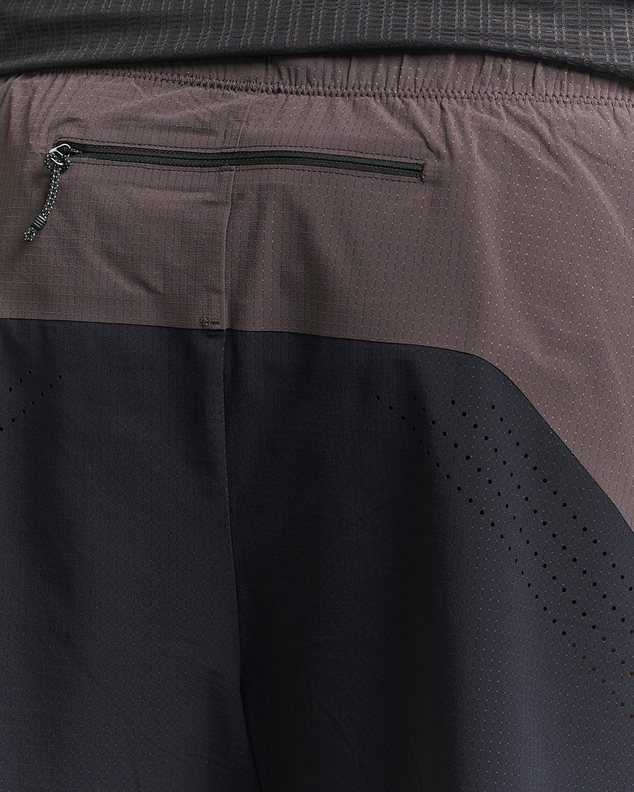 Herre | Shorts | SOAR Running | Hot Weather Short Shale/Black