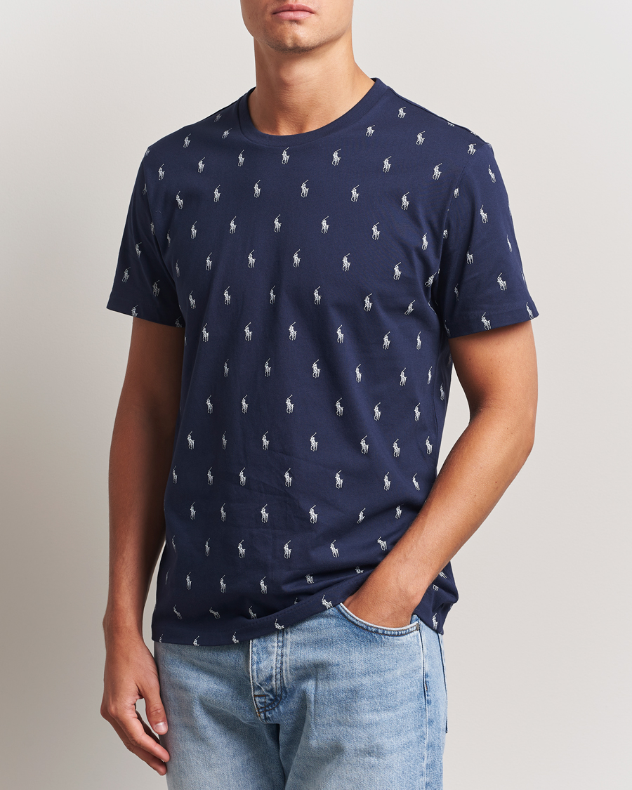 Herre | Pyjamas & Morgenkåber | Polo Ralph Lauren | All over Player Sleeping Tee Cruise Navy