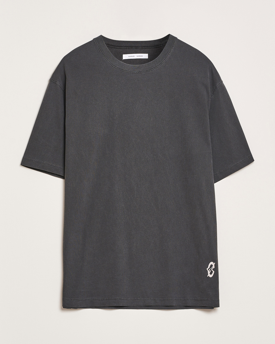 Herre | T-Shirts | Samsøe Samsøe | Printed Swirl Crew Neck T-Shirt Washed Black