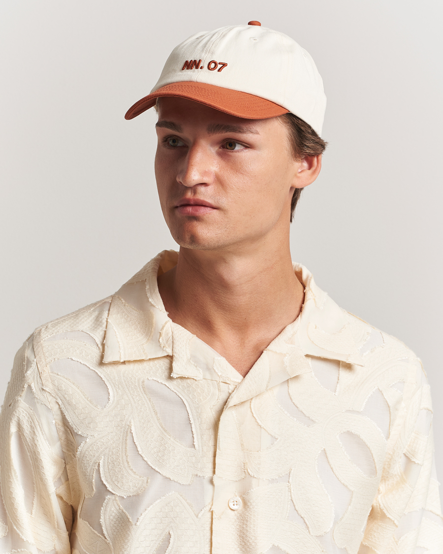Herre | Hatte & kasketter | NN07 | Logo Cap Caramel/Off White