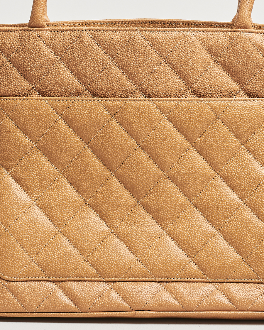 Herre | Chanel Pre-Owned Medallion Tote Quilted Caviar Beige | Chanel Pre-Owned | Medallion Tote Quilted Caviar Beige