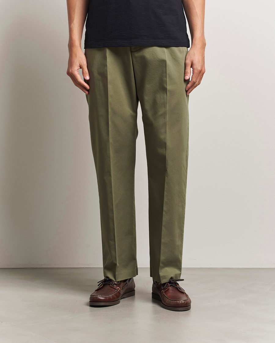 Herre | Bukser | NN07 | Paw Cotton/Lyocell Pleated Trousers Capers Green