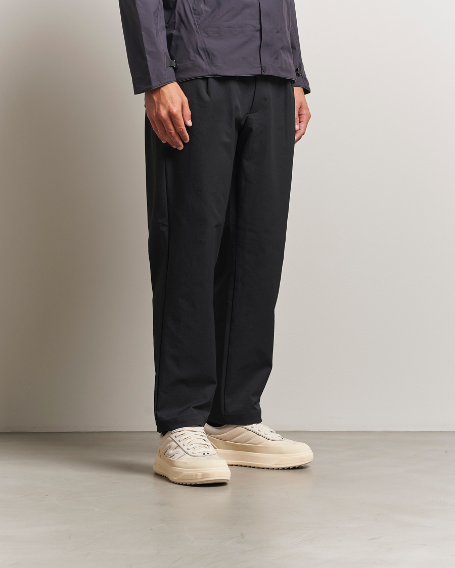 Herre | Sneakers | Moncler | Monpulse Sneakers Off White