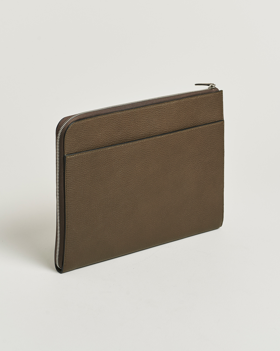 Herre | Tasker | Smythson | Ludlow Small Laptop Case With Dark Olive