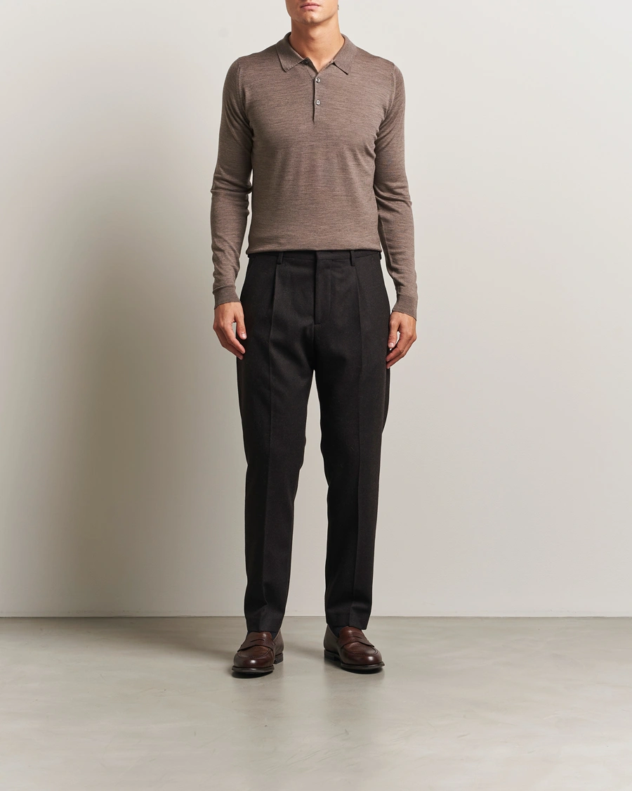 Herre | Trøjer | John Smedley | Belper Extra Fine Merino Polo Pullover Mushroom Brown